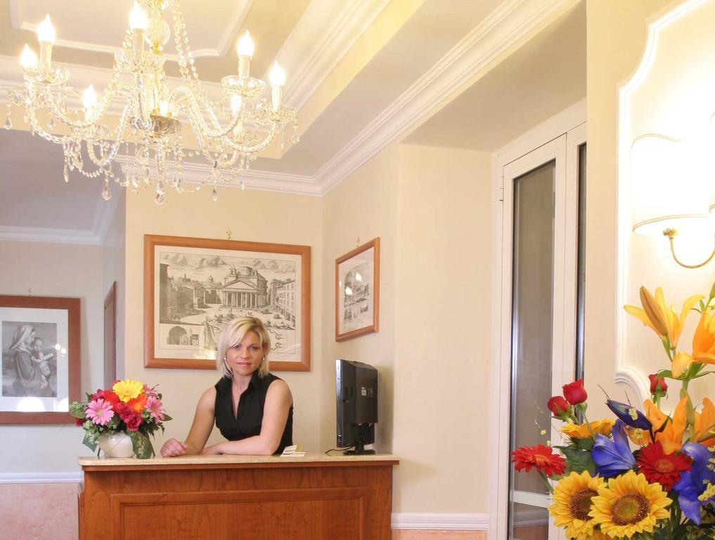 Adorasuite B&B โรม ภายนอก รูปภาพ