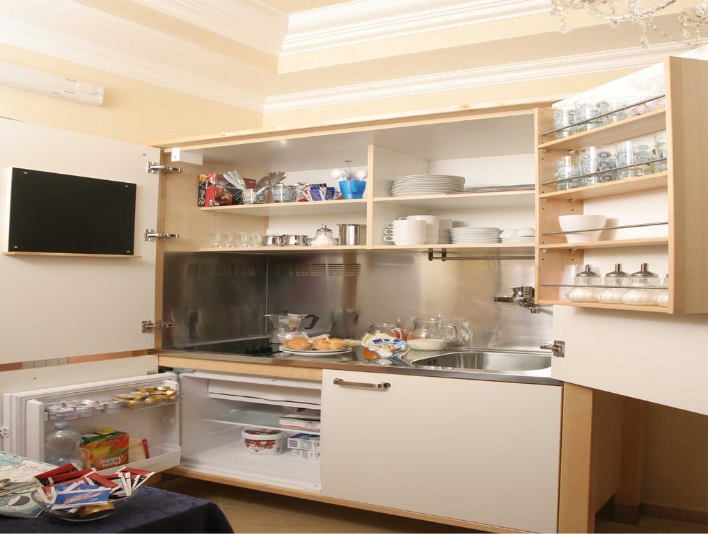Adorasuite B&B โรม ภายนอก รูปภาพ